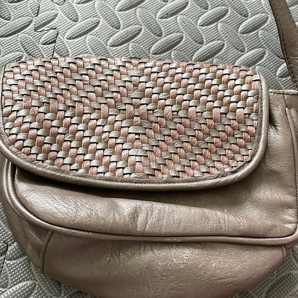 American Eagle Leather brown crossbody purse